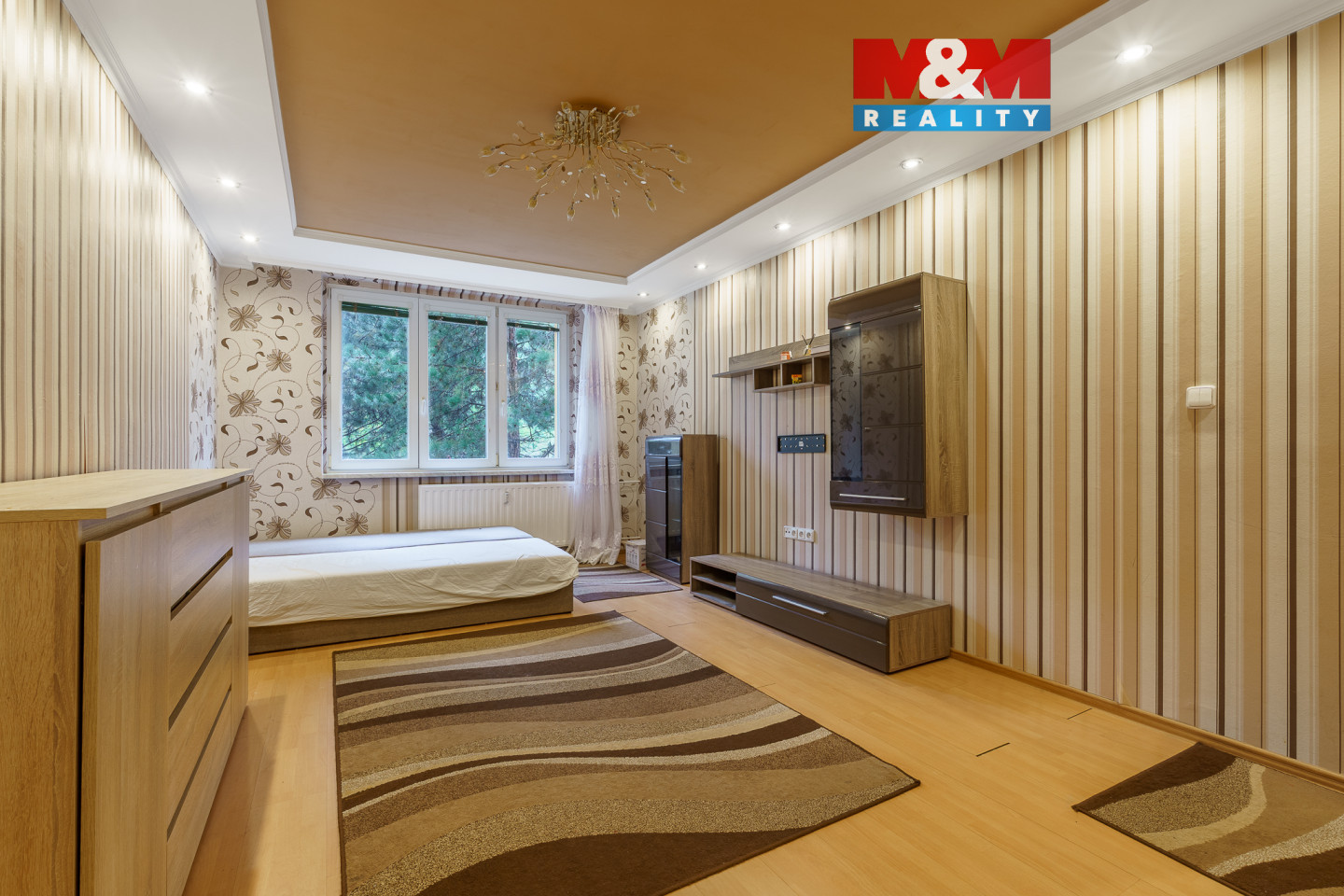 Prodej bytu 3+1, DV, 76 m², Chomutov, ul. Zahradní