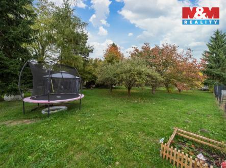 Prodej pozemku pro bydlení, 1 049 m²