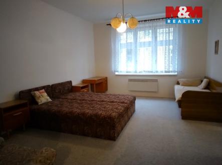 Pronájem bytu, 2+1, 80 m²