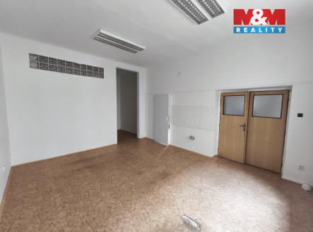 Pronájem kanceláře, 81 m²