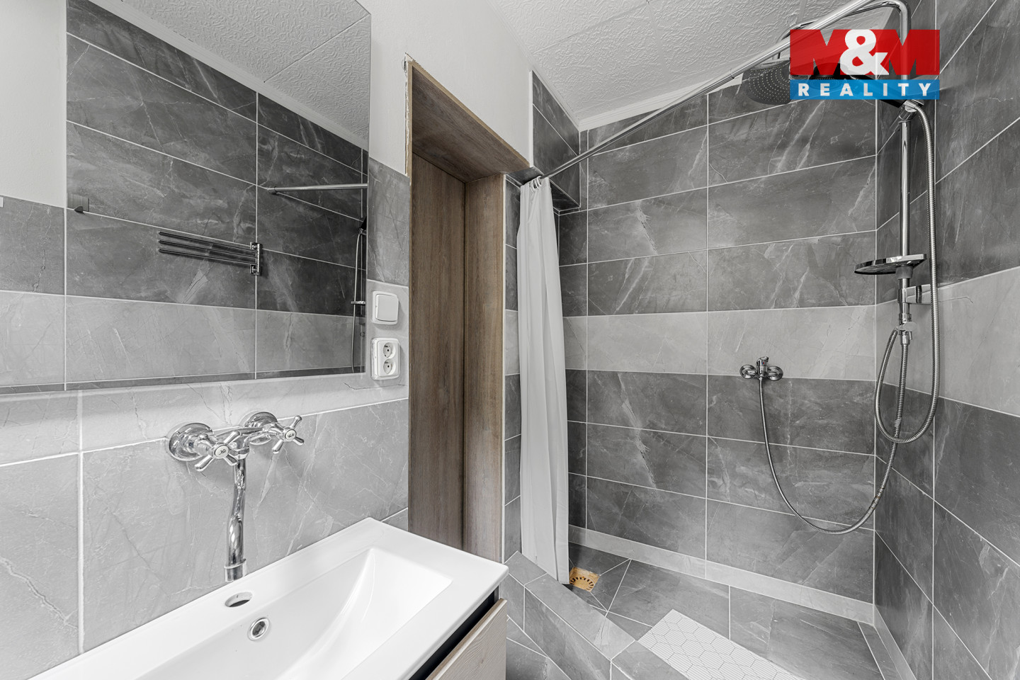 Sněžnická 5_celek_13.jpg