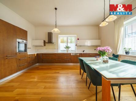 Prodej domu/vily, 244 m²