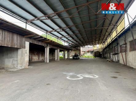 Pronájem skladovací prostor, 665 m²