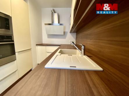 Pronájem bytu, 2+kk, 56 m²