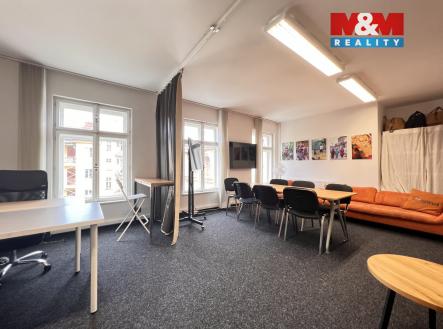 Pronájem kanceláře, 170 m²