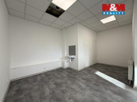 Pronájem obchodní prostor, 42 m²