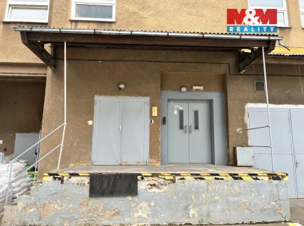 Pronájem skladovací prostor, 75 m²