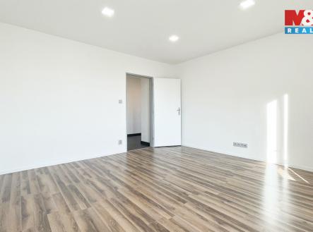 Pronájem bytu, 1+1, 38 m²