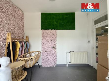 Prodej skladovací prostor, 460 m²