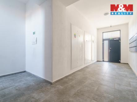 Pronájem bytu, 1+1, 43 m²