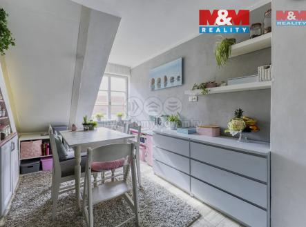 Prodej bytu, 2+1, 86 m²