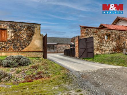 Pronájem skladovací prostor, 150 m²