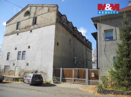 Prodej domu/vily, 1 805 m²