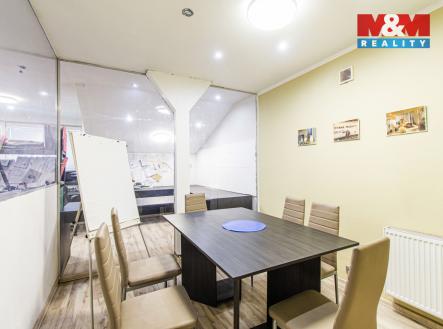 Prodej obchodní prostor, 140 m²