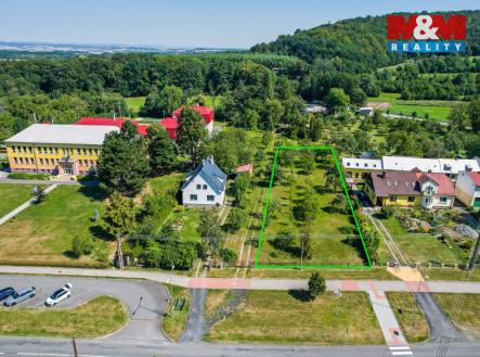 Prodej pozemku pro bydlení, 2 340 m²