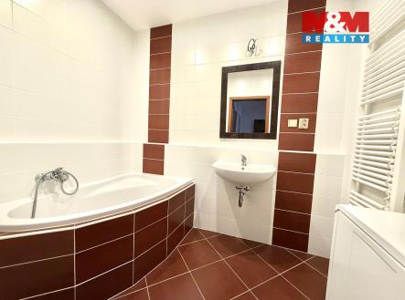 Pronájem bytu, 3+kk, 68 m²