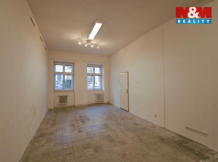 Pronájem obchodní prostor, 32 m²