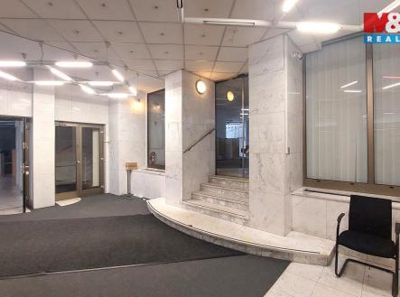 Pronájem obchodní prostor, 170 m²