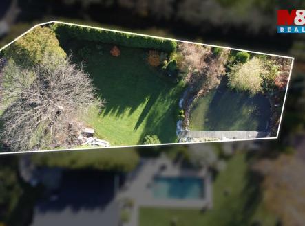 Prodej pozemku pro bydlení, 833 m²