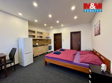 Pronájem bytu, 3+1, 143 m²