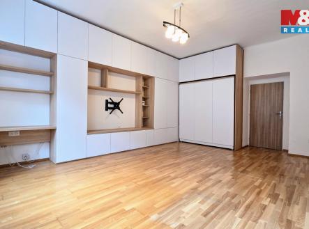 Prodej bytu, 2+1, 68 m²