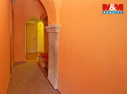 Prodej obchodní prostor, 450 m²