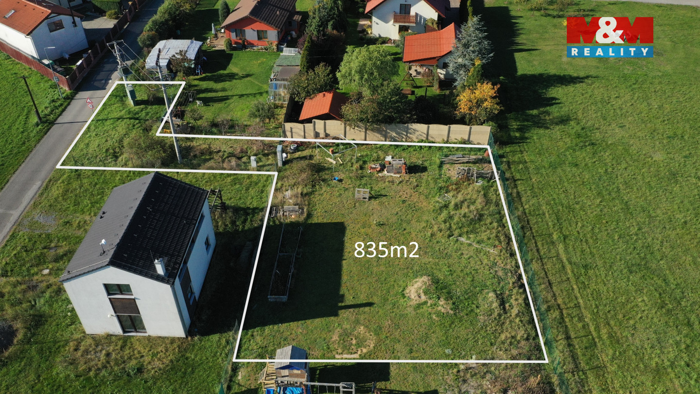 zamereny 835m2 jiny pohled 3.jpg