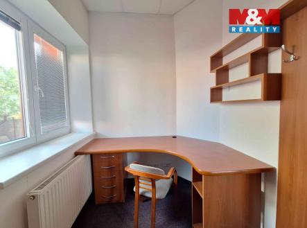 Prodej kanceláře, 310 m²