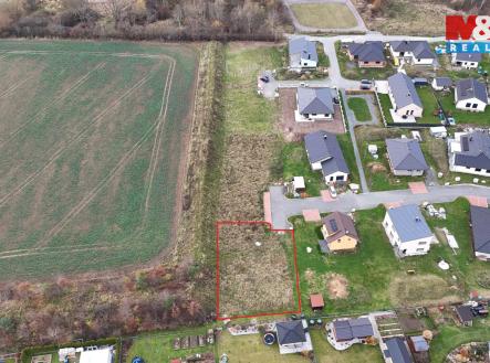 Prodej pozemku pro bydlení, 823 m²