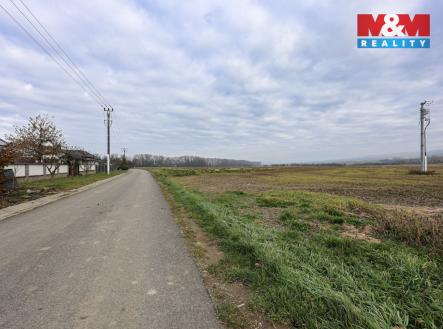 Prodej pozemku pro bydlení, 1 831 m²