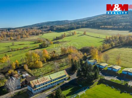 Prodej pozemku pro bydlení, 2 705 m²