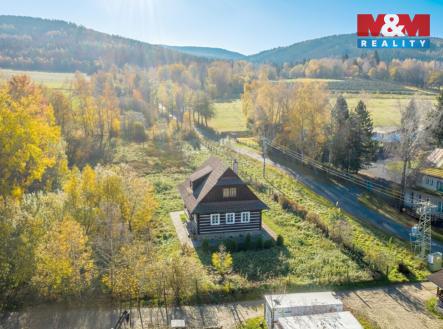 Prodej pozemku pro bydlení, 2 705 m²