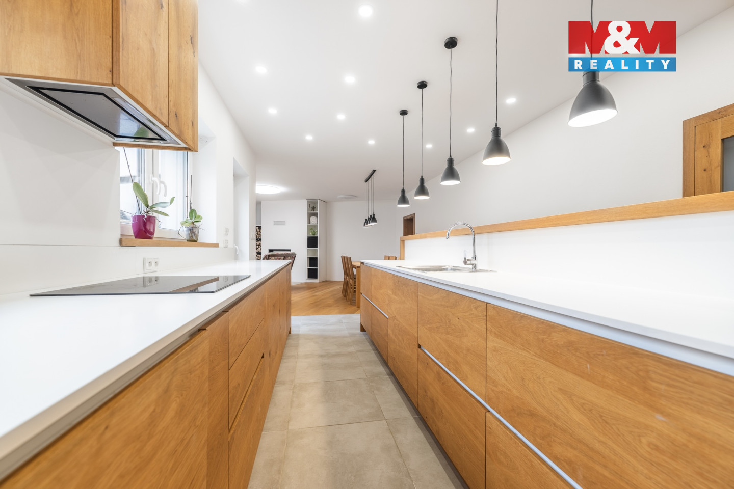 web_014_20251116_MM_RD_Uh_Ostroh-Zemedelska-28 2.jpg