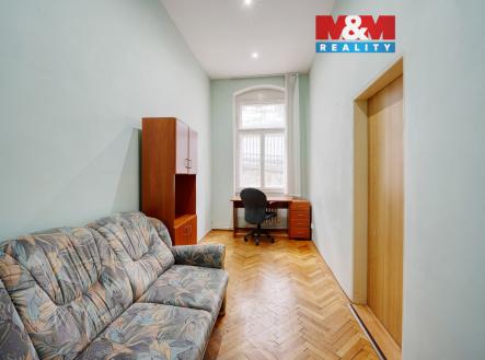 Prodej kanceláře, 72 m²