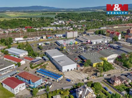 Pronájem skladu, 2 200 m²