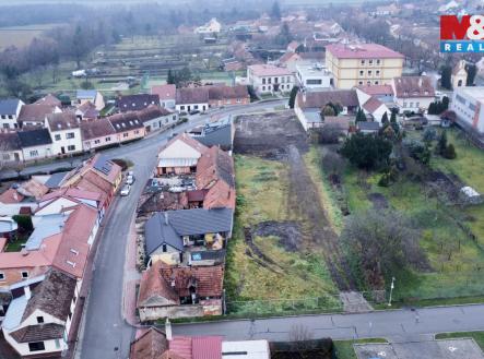 Prodej pozemku pro bydlení, 2 476 m²