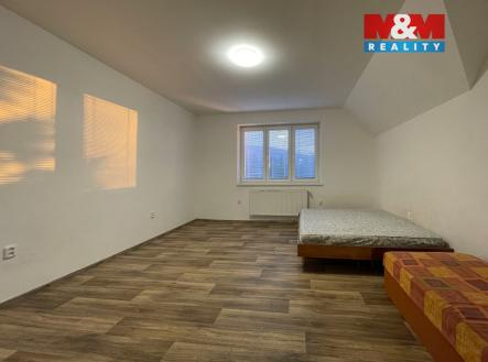 Prodej bytu, 3+1, 90 m²