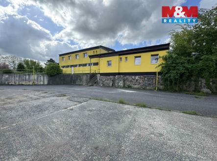 Pronájem skladovací prostor, 700 m²