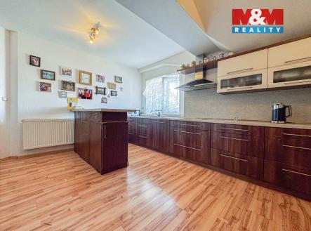 Prodej obchodní prostor, 743 m²