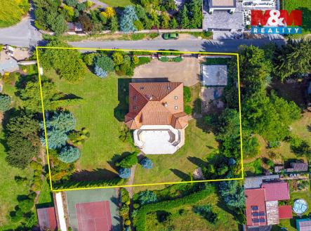 Pronájem domu/vily, 395 m²