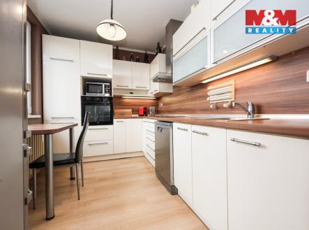 Prodej bytu, 3+1, 70 m²