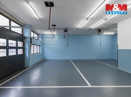 Pronájem obchodní prostor, 350 m²