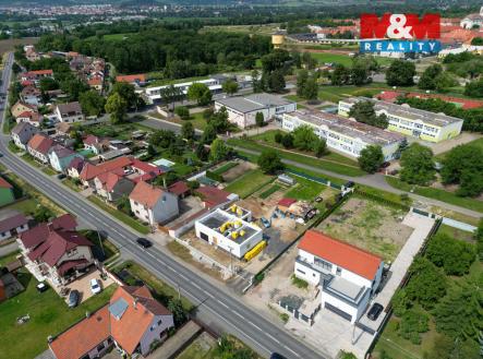 Prodej pozemku pro bydlení, 1 600 m²