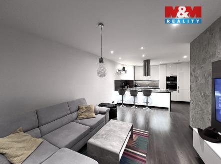 Pronájem bytu, 3+kk, 77 m²