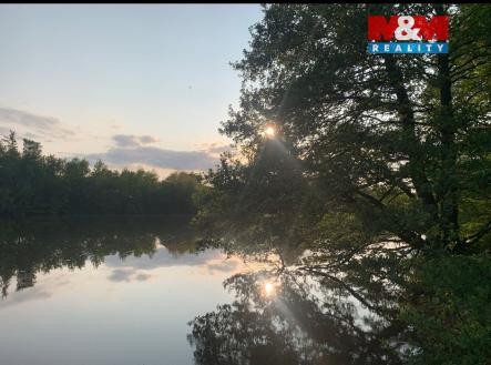 Prodej pozemku, trvalý travní porost, 1 807 m²