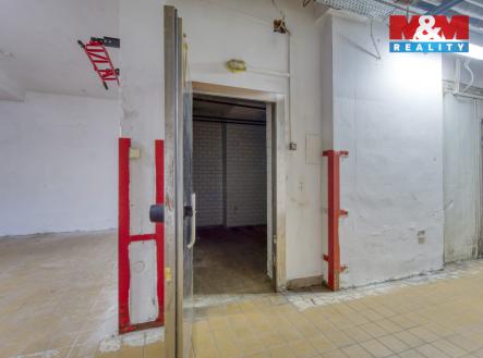 Pronájem skladovací prostor, 8 m²