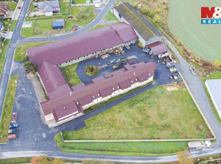 Prodej obchodní prostor, 1 860 m²