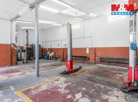 Pronájem obchodní prostor, 2 357 m²