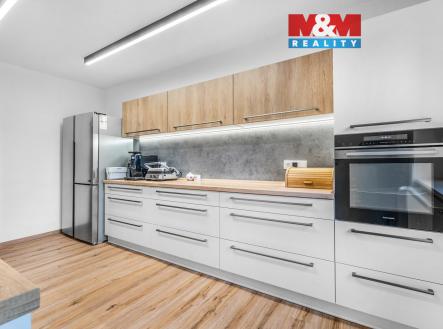 Prodej bytu, 4+1, 94 m²