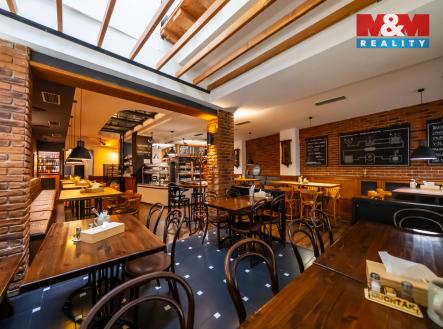 Prodej obchodní prostor, 890 m²